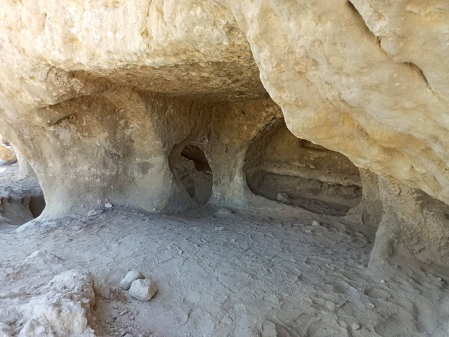Пещеры на Матале. Греция, остров Крит 2020