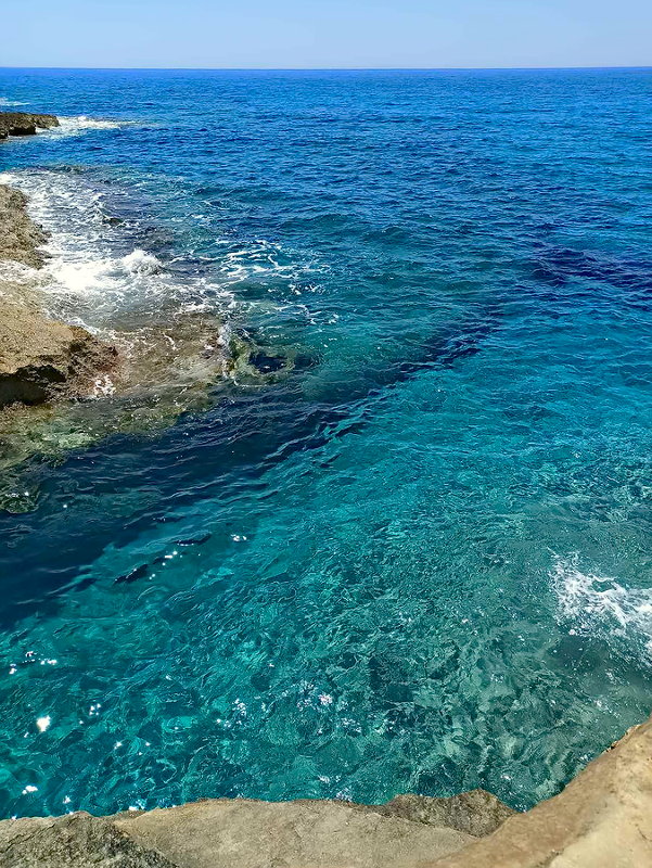 Ливийское море, Триопетра, Греция, остров Крит летом