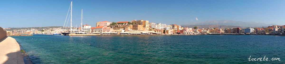 Старый Порт Ханья. Греция, остров Крит. Июнь 2013