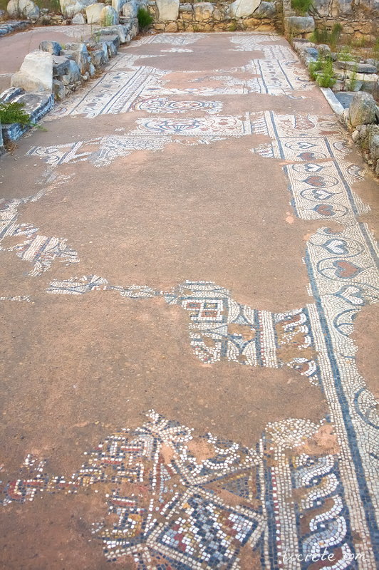 Мозаичный пол. Раннехристианская базилика в Альмириде. Крит