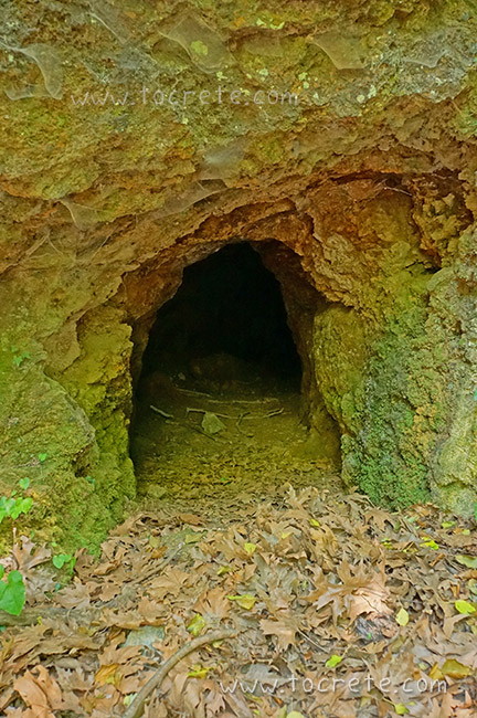 Заброшенная железорудная шахта в ущелье Борьяна (Abandoned iron ore mine in the gorge Boriana)