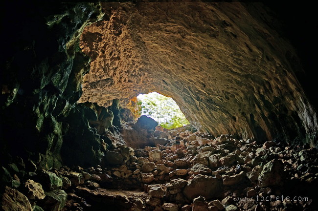 Пещера Святой Параскевы (Агия Параскеви, Αγίας Παρασκευής, Agia Paraskevi)