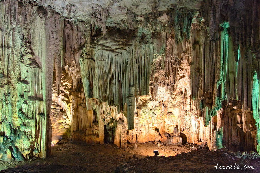 Пещера Мелидони. Зал героев