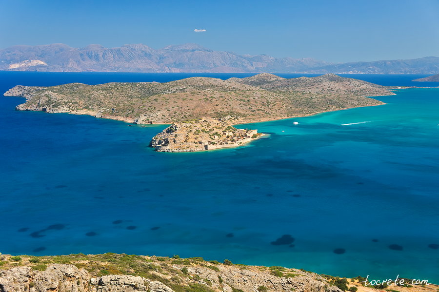 Смотровые площадки Крита. Вид на залив Мирабело и о. Спиналонга