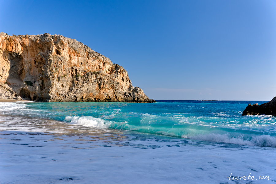 Крит и море