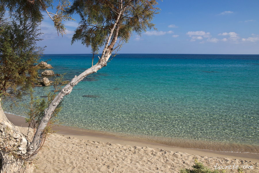Пляж Вурлия. Крит осенью. 15 октября 2019