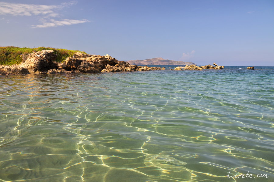 Пляж Каламаки. Греция, Крит, 19 октября 2019
