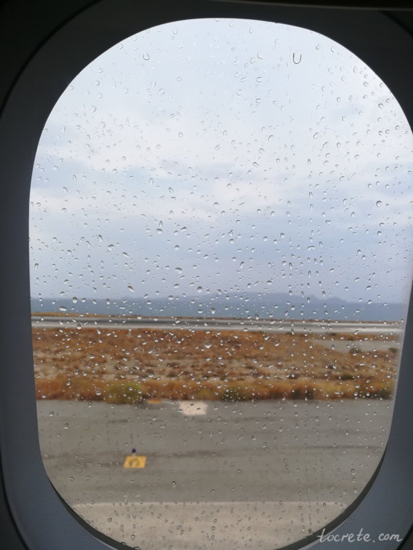 Дождь в аэропорту Ираклион
