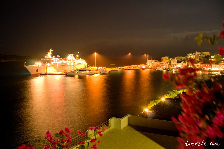 Порт Агиос Николаос. Крит в октябре