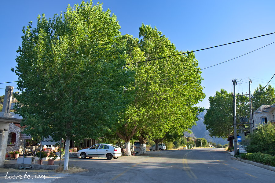 Деревня Омалос. Западный Крит в августе