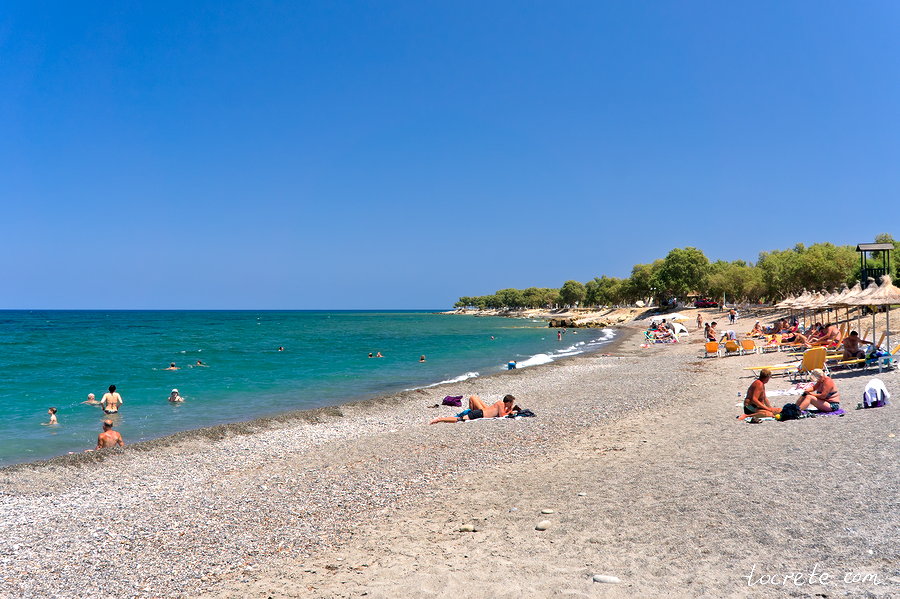 Пляж Тавронитис