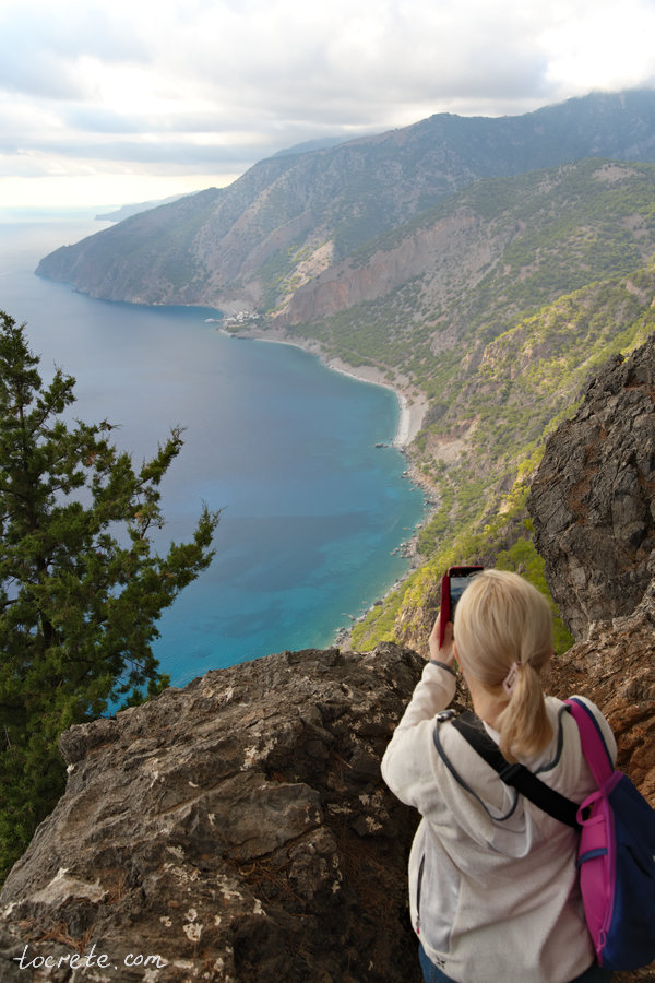Фотография с балкона Святого Янниса (Агиос Яннис) в Сфакье Фотография с балкона Святого Янниса (Агиос Яннис) в Сфакье