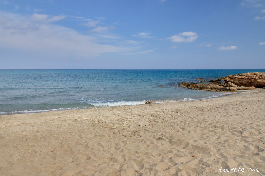 Пляж Алона