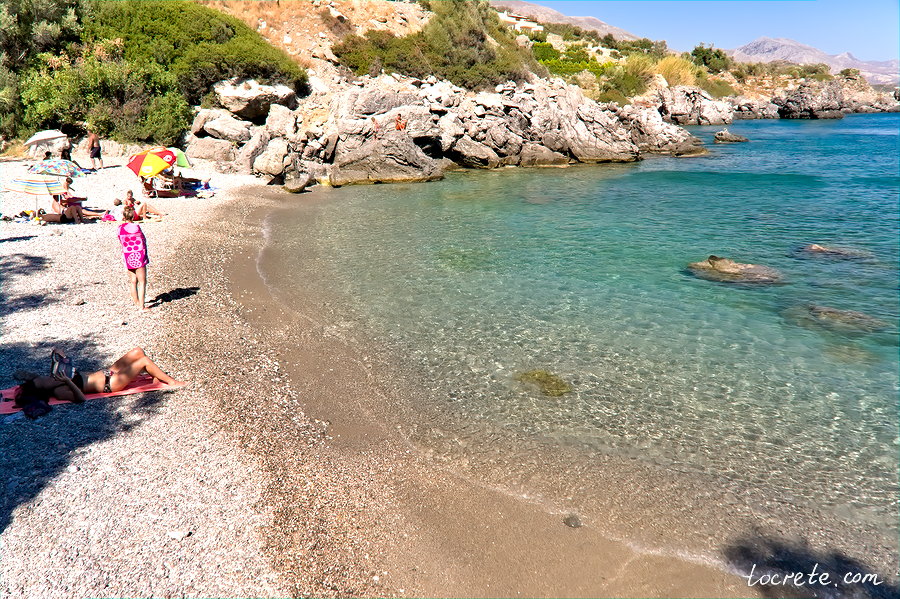 Пляж Фотинари на юге острова Крит