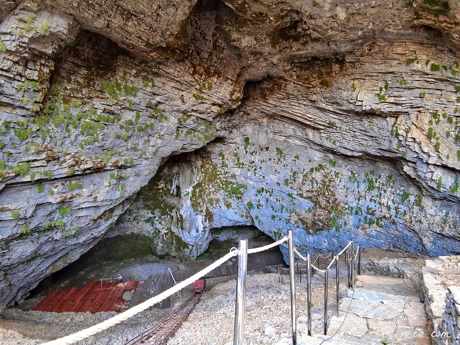 Идейская пещера (Идеон Андрон)