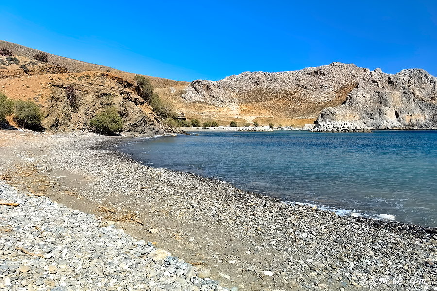 Пляж Лутра на юге острова Крит Пляж Лутра на юге острова Крит