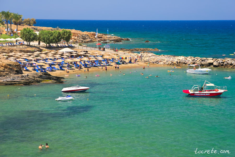 Пляж рядом с отелем Grecotel Marine Palace & Aqua Park. Панормо, о. Крит Пляж рядом с отелем Grecotel Marine Palace & Aqua Park. Панормо, о. Крит