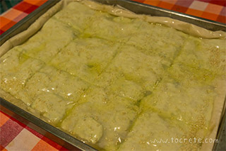 Критский пирог с кабачками и картофелем