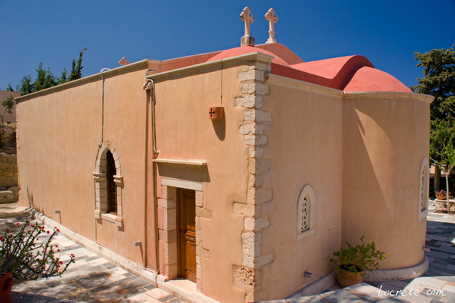 Церковь Агия Ирини (Agia Irini Church) Церковь Агия Ирини (Agia Irini Church)