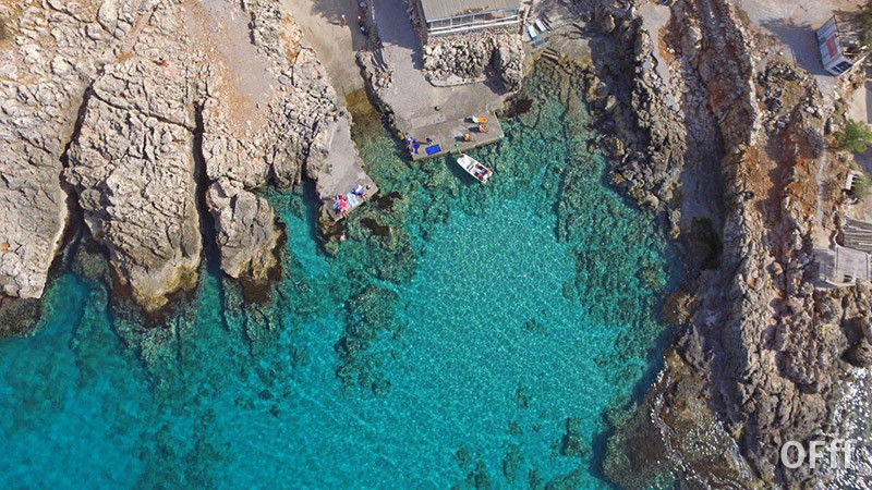 Залив осьминогов - Octopus Bay с высоты птичьего полета