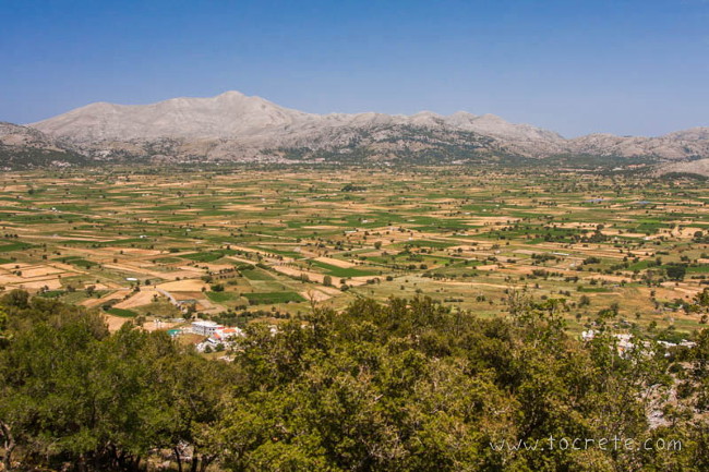 Плато Лассити (Lassithi Plateau) Плато Лассити (Lassithi Plateau)