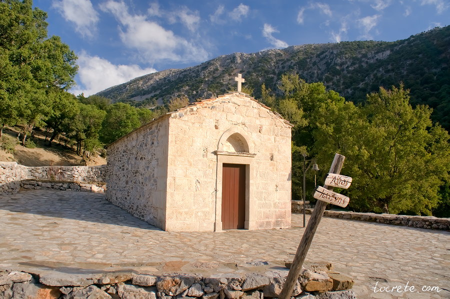 Церковь Агиос Иоаннис в лесу Рувас (Agios Ioannis, Rouvas forest) Церковь Агиос Иоаннис в лесу Рувас (Agios Ioannis, Rouvas forest)