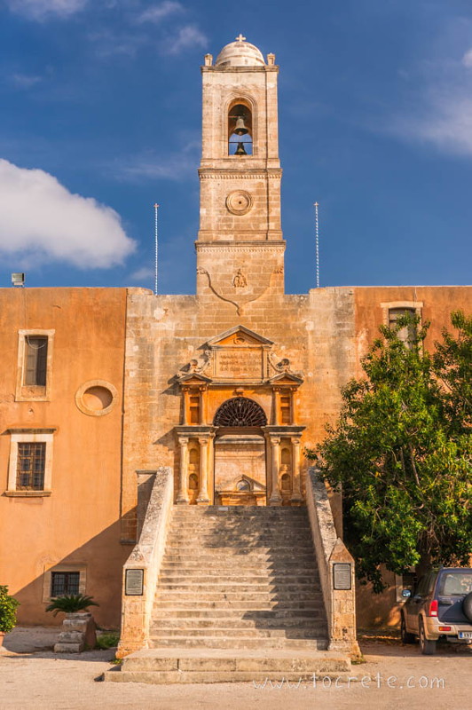 Монастырь Агия Триада Дзагоролон (Монастырь Святой Троицы, Agia Triada Monastery)